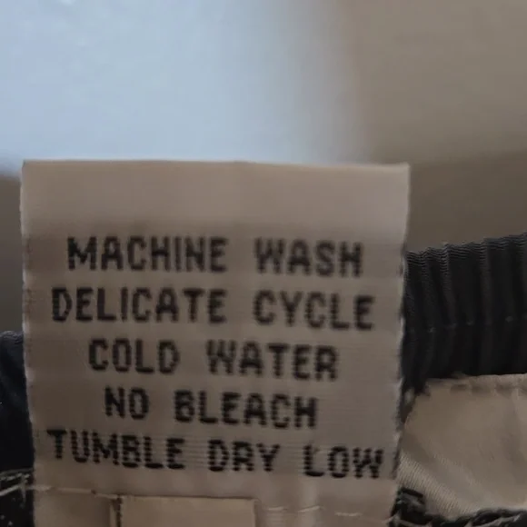 Citron Charcoal Sleeveless Ensemble - Picture 10 of 10